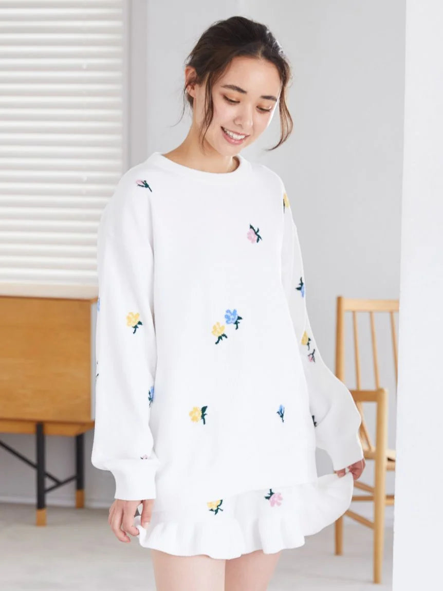 Airy Moco Pullover Long Sleeve Sweater