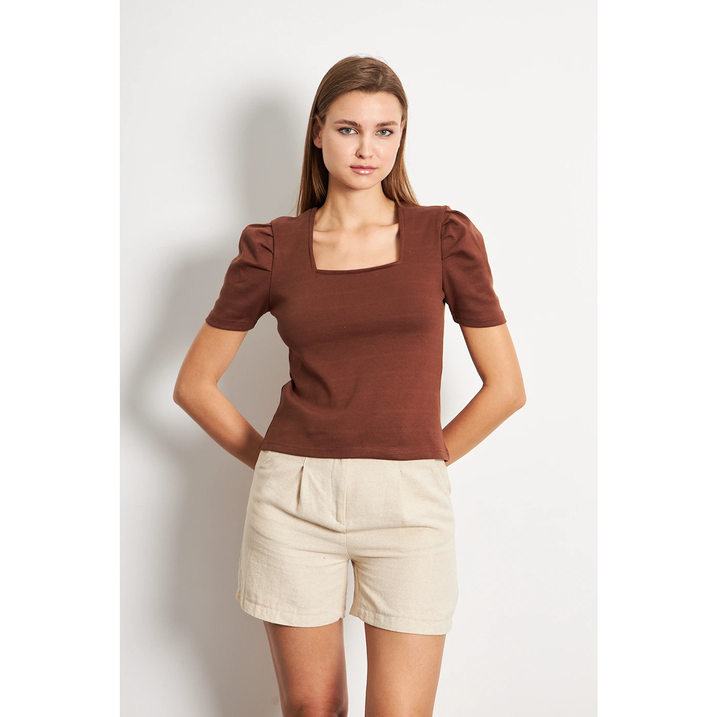 Brown Square Neck Puff Sleeves Top