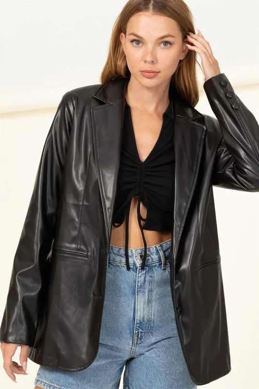 FAVORITE TIME OVERSIZED BLAZER IN BLACK